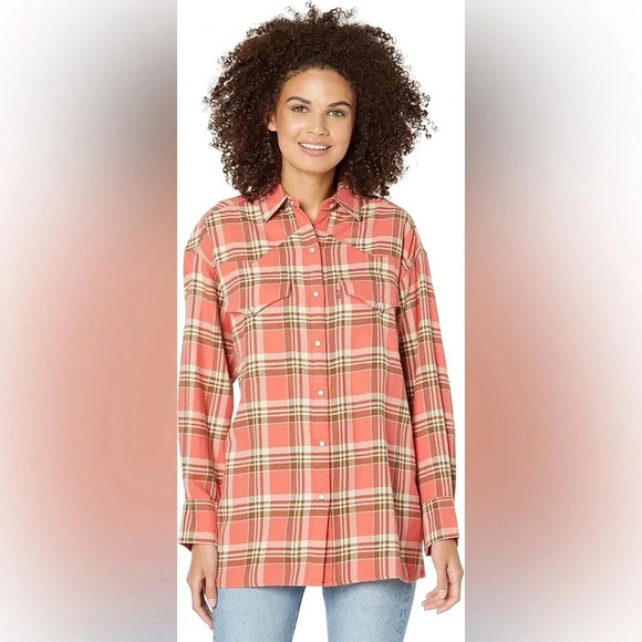 Levi’s women’s Dylan relaxed western shirt. Pearl snap buttons. Size large. - Picture 1 of 10